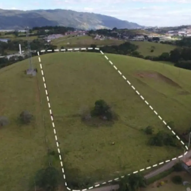 Foto 1 de Sala Comercial à venda, 18000m2 em Extrema - MG