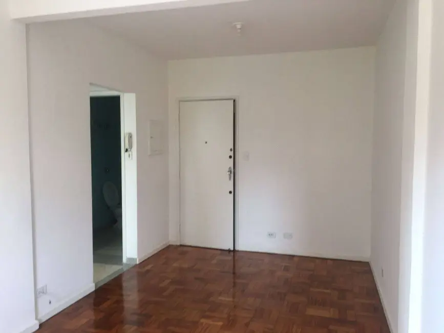 Foto 1 de Kitnet com 1 quarto à venda, 33m2 em Água Branca, São Paulo - SP