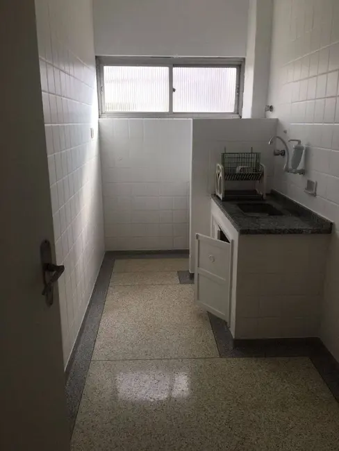 Foto 3 de Kitnet com 1 quarto à venda, 33m2 em Água Branca, São Paulo - SP