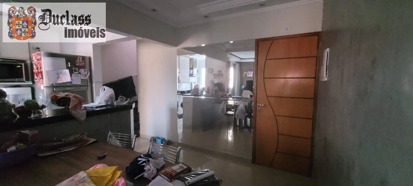 Cobertura com 4 quartos à venda, 210m2 em Jardim Santo Antônio, Santo Andre - SP - imagem 5 Foto 5 de Cobertura com 4 quartos à venda, 210m2 em Jardim Santo Antônio, Santo Andre - SP