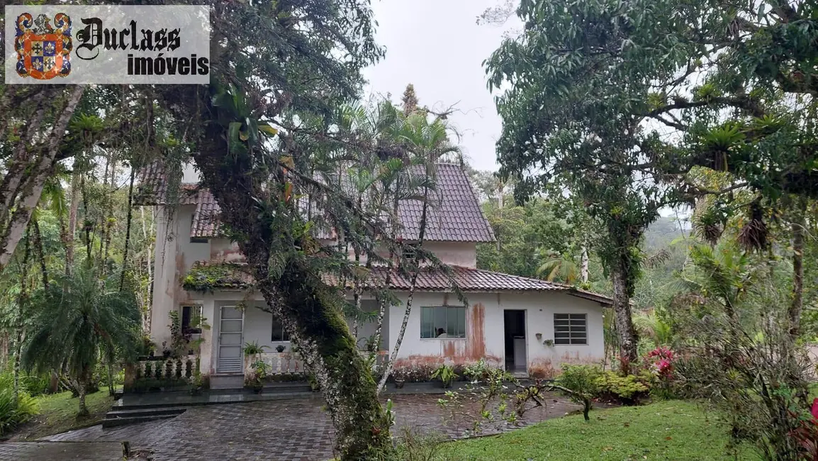 Chácara com 6 quartos à venda, 400m2 em Peruibe - SP - imagem 1 Foto 1 de Chácara com 6 quartos à venda, 400m2 em Peruibe - SP
