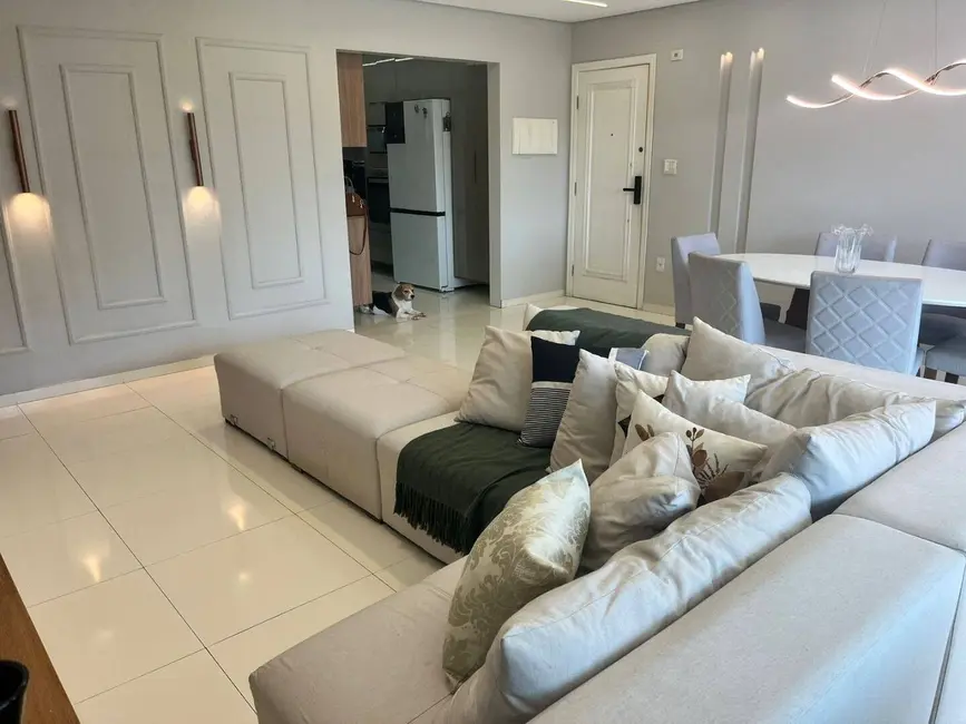 Foto 9 de Apartamento com 4 quartos à venda, 156m2 em Canto do Forte, Praia Grande - SP