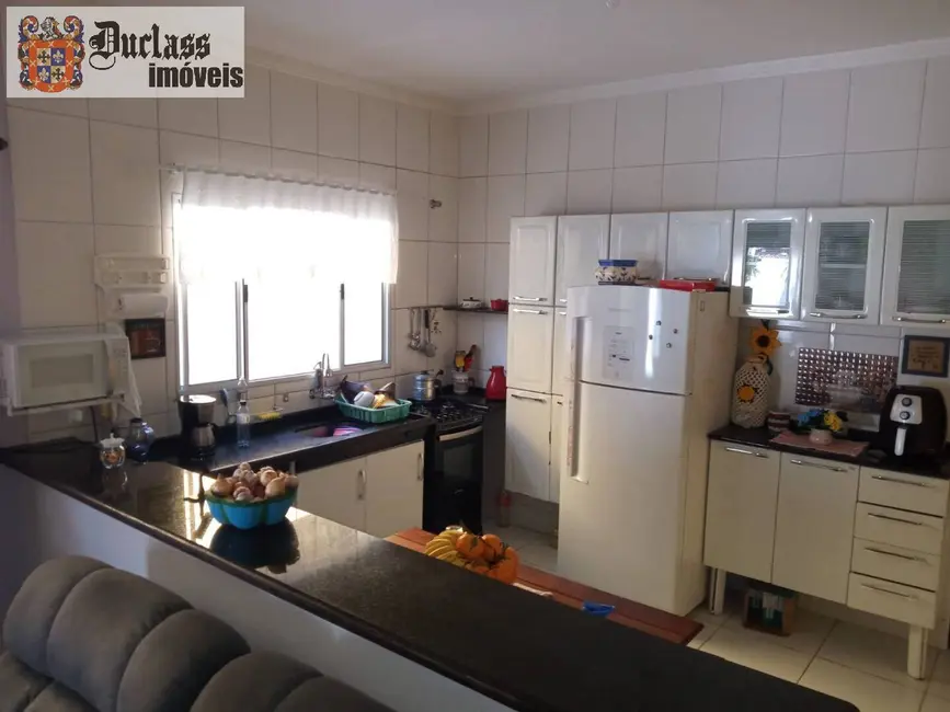 Foto 3 de Casa com 2 quartos à venda, 141m2 em Itanhaem - SP