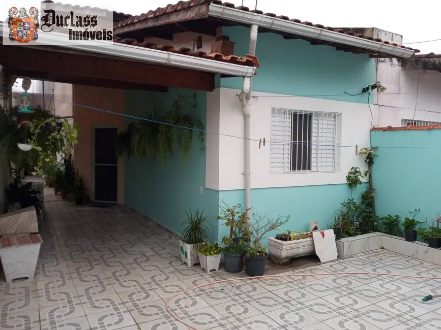 Foto 1 de Casa com 2 quartos à venda, 141m2 em Itanhaem - SP