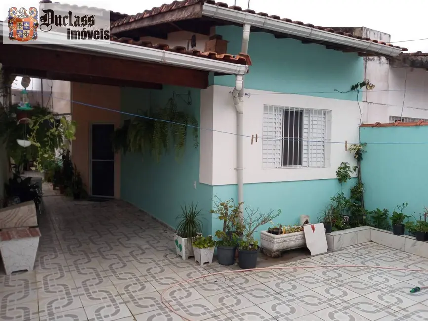 Foto 1 de Casa com 2 quartos à venda, 141m2 em Itanhaem - SP