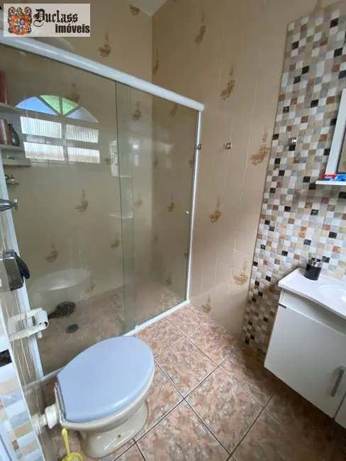 Foto 9 de Casa com 3 quartos à venda, 360m2 em Itanhaem - SP