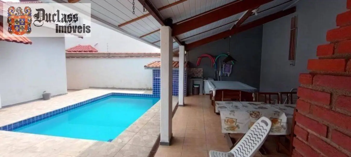 Foto 2 de Casa com 3 quartos à venda, 360m2 em Itanhaem - SP