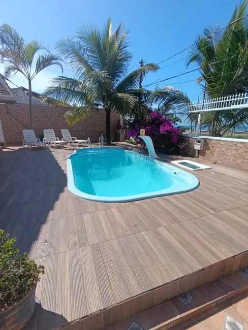 Foto 1 de Casa com 4 quartos à venda, 286m2 em Mongagua - SP