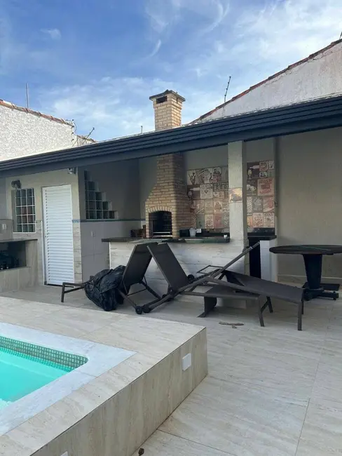 Foto 7 de Sobrado com 4 quartos à venda, 200m2 em Peruibe - SP