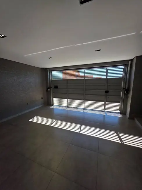 Foto 4 de Casa com 3 quartos à venda, 150m2 em Braganca Paulista - SP