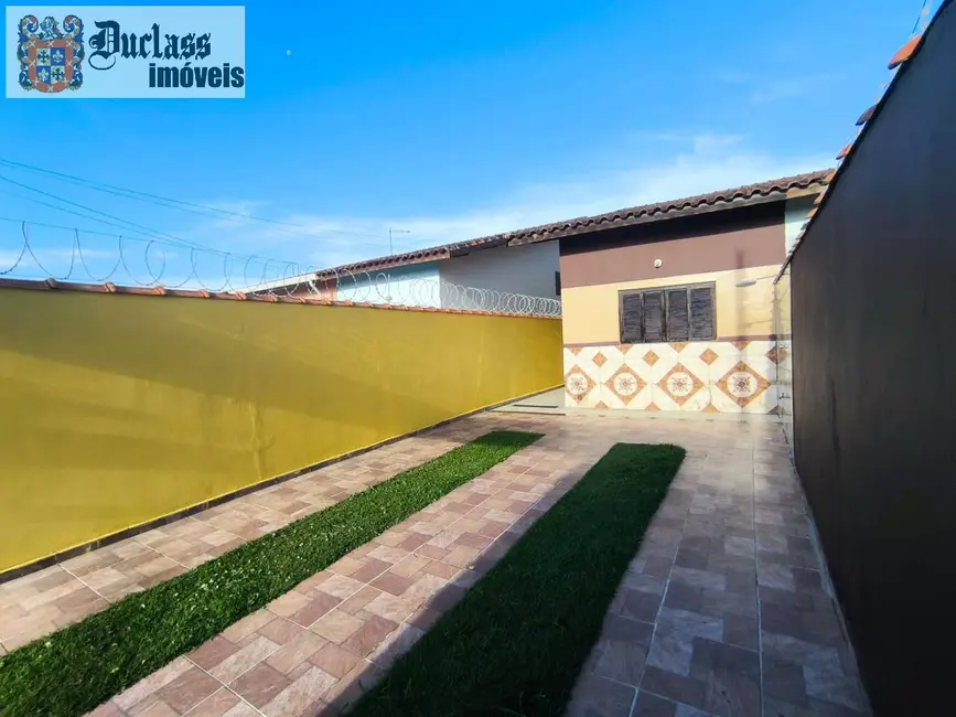 Casa com 2 quartos à venda, 60m2 em Peruibe - SP - imagem 1 Foto 1 de Casa com 2 quartos à venda, 60m2 em Peruibe - SP