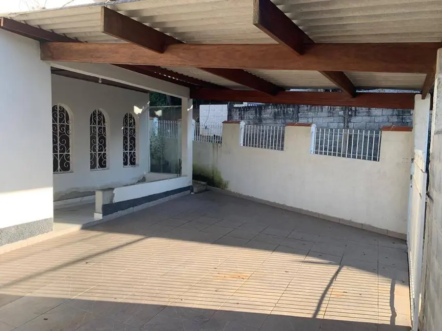 Casa com 2 quartos à venda, 700m2 em Extrema - MG - imagem 2 Foto 2 de Casa com 2 quartos à venda, 700m2 em Extrema - MG