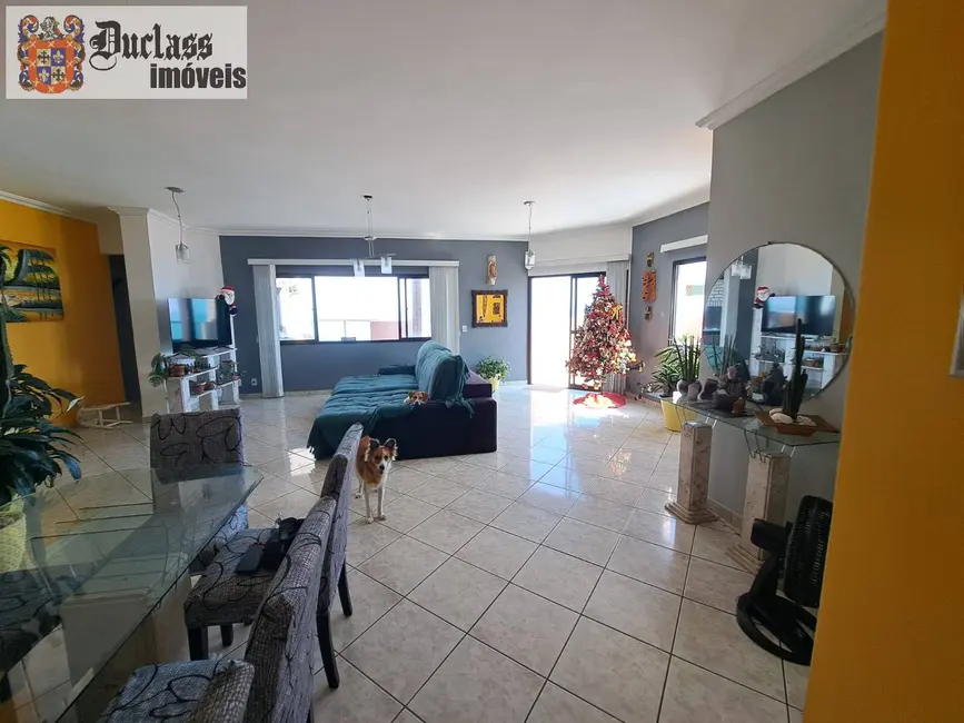 Foto 2 de Apartamento com 4 quartos à venda, 224m2 em Caiçara, Praia Grande - SP