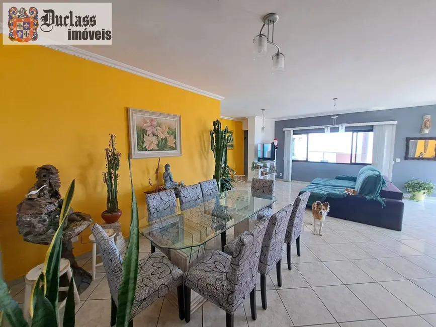 Foto 3 de Apartamento com 4 quartos à venda, 224m2 em Caiçara, Praia Grande - SP