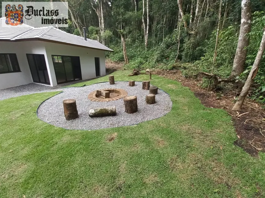 Foto 3 de Chácara com 3 quartos à venda, 133m2 em Camanducaia - MG