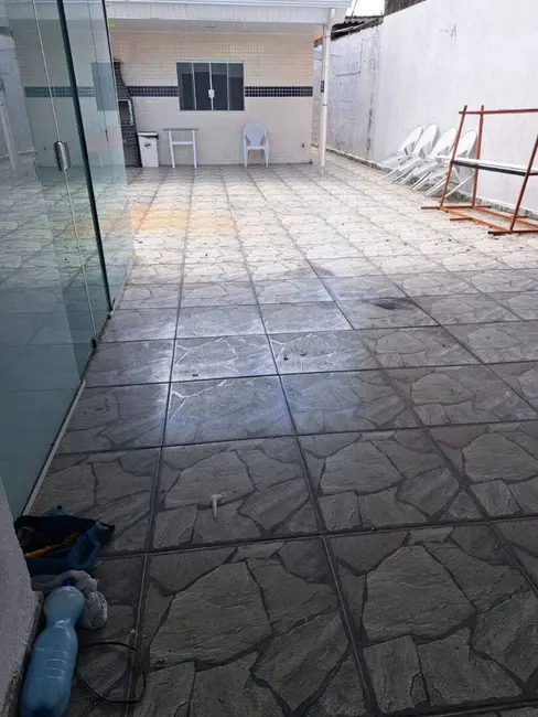 Foto 4 de Casa com 2 quartos à venda, 140m2 em Mirim, Praia Grande - SP