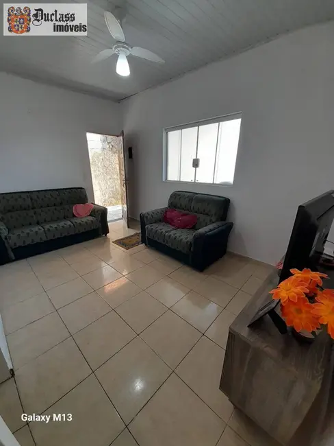 Foto 1 de Casa com 2 quartos à venda, 140m2 em Nova Mirim, Praia Grande - SP