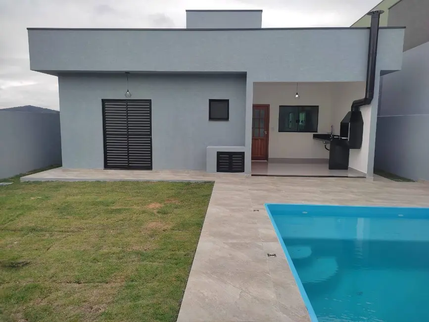 Foto 2 de Casa com 3 quartos à venda, 145m2 em Atibaia - SP
