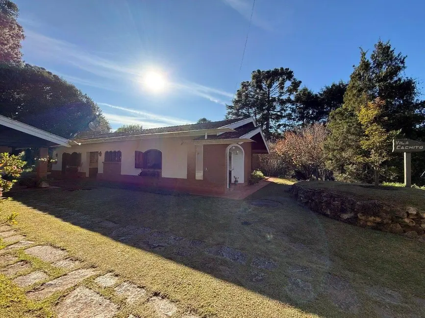 Foto 5 de Casa com 4 quartos à venda, 267m2 em Campos Do Jordao - SP