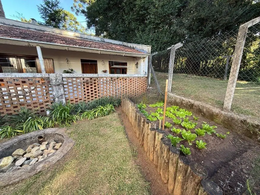 Foto 7 de Casa com 4 quartos à venda, 267m2 em Campos Do Jordao - SP