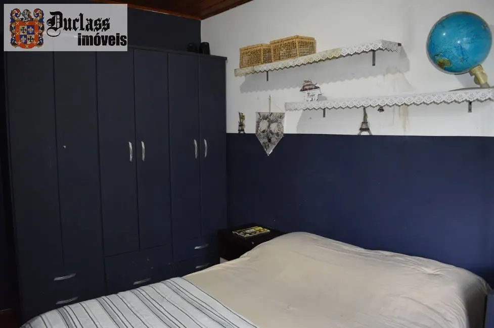 Foto 5 de Casa com 4 quartos à venda, 222m2 em Campos Do Jordao - SP