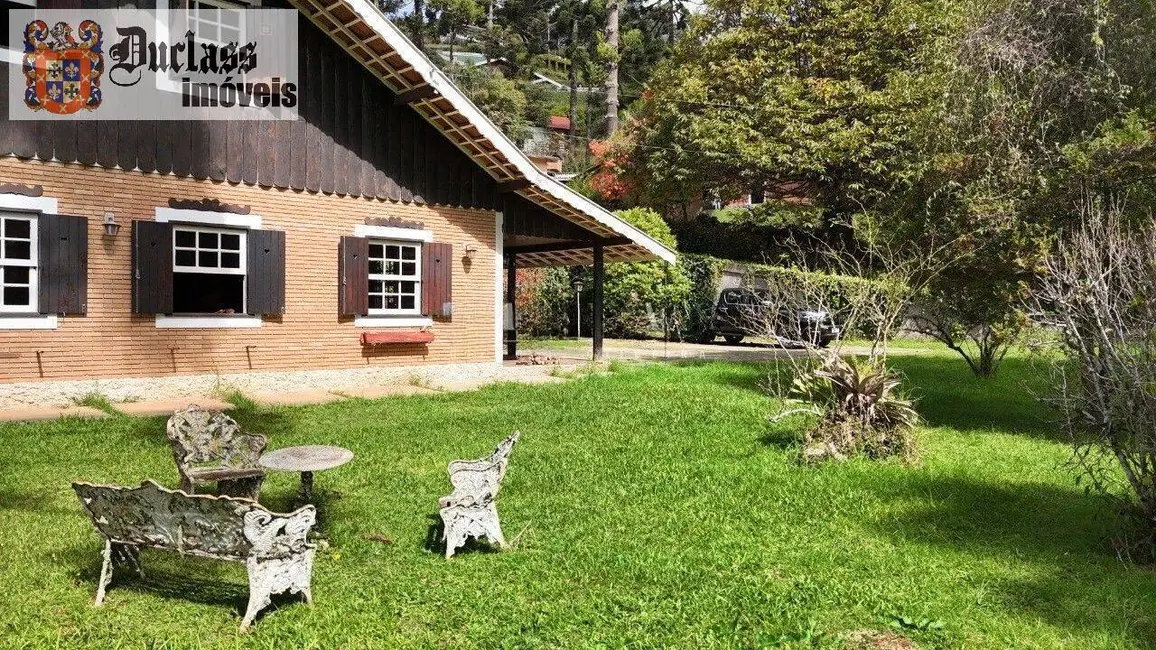 Foto 9 de Casa com 5 quartos à venda, 223m2 em Campos Do Jordao - SP