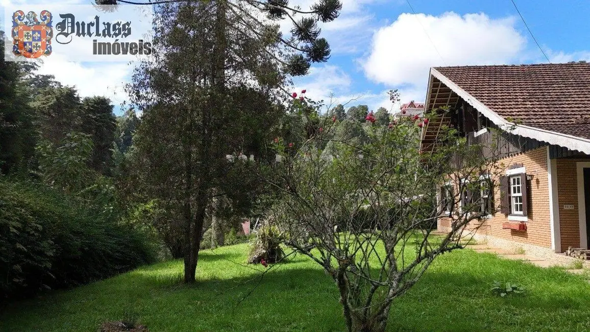 Foto 5 de Casa com 5 quartos à venda, 223m2 em Campos Do Jordao - SP