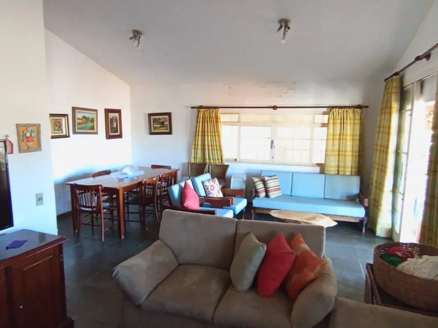 Foto 2 de Casa com 4 quartos à venda, 350m2 em Jardim Paulista, Atibaia - SP