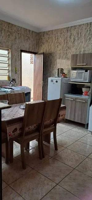 Foto 3 de Casa com 3 quartos à venda, 114m2 em Praia Grande - SP