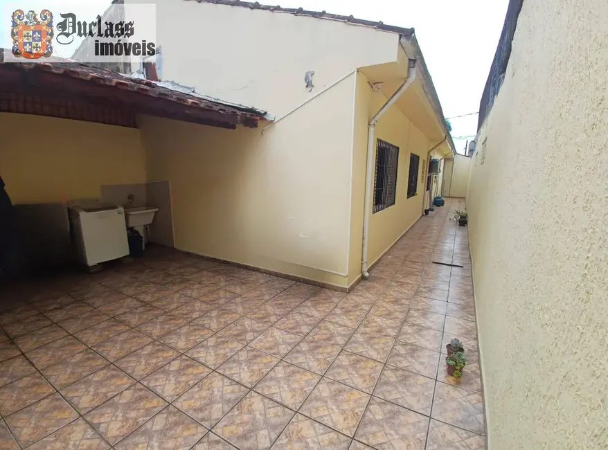 Foto 1 de Casa com 3 quartos à venda, 114m2 em Maracanã, Praia Grande - SP