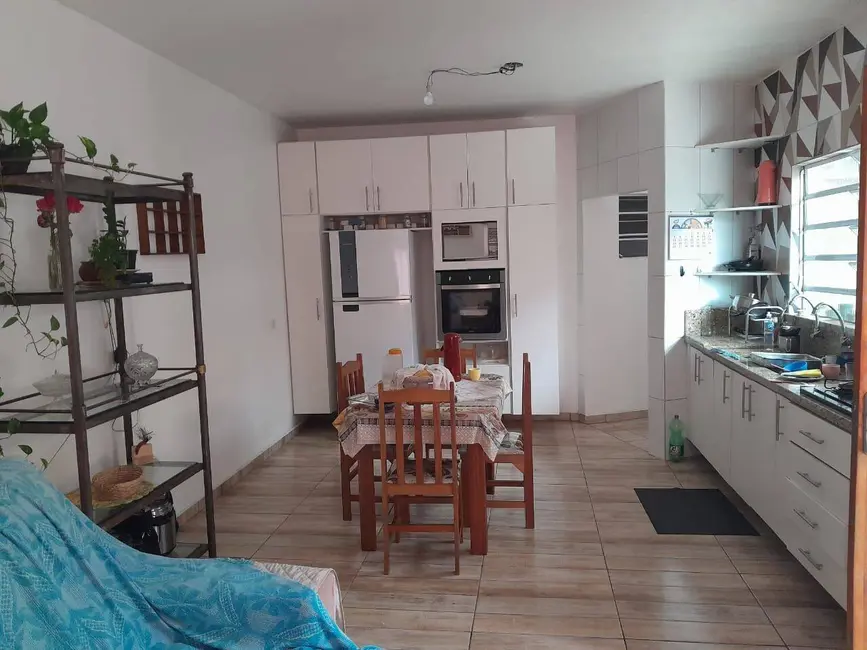 Casa com 4 quartos à venda, 278m2 em Mirim, Praia Grande - SP - imagem 9 Foto 9 de Casa com 4 quartos à venda, 278m2 em Mirim, Praia Grande - SP
