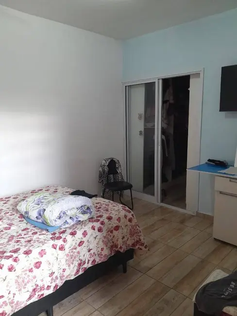 Casa com 4 quartos à venda, 278m2 em Mirim, Praia Grande - SP - imagem 8 Foto 8 de Casa com 4 quartos à venda, 278m2 em Mirim, Praia Grande - SP