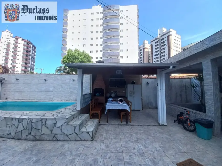 Foto 1 de Casa com 4 quartos à venda, 278m2 em Mirim, Praia Grande - SP