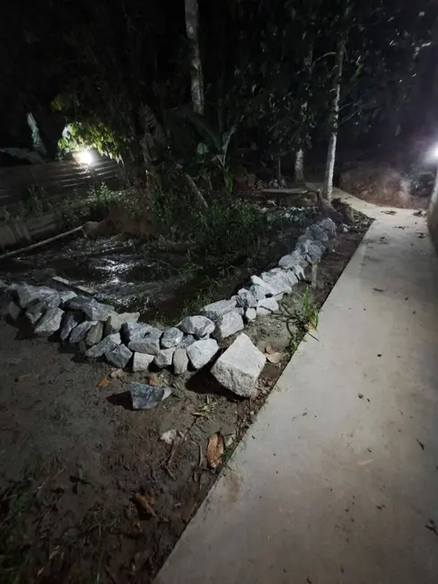 Foto 2 de Chácara com 2 quartos à venda, 100m2 em Mongagua - SP