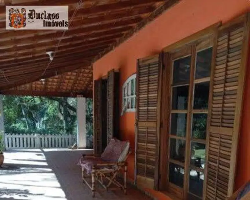 Sítio / Rancho com 4 quartos à venda, 234m2 em Extrema - MG - imagem 2 Foto 2 de Sítio / Rancho com 4 quartos à venda, 234m2 em Extrema - MG