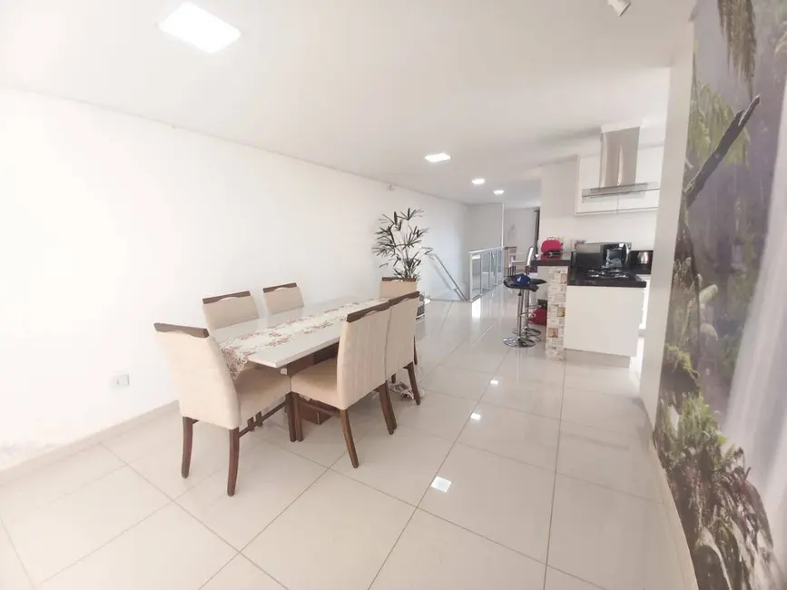 Foto 6 de Sobrado com 4 quartos à venda, 343m2 em Jardim Paulista, Atibaia - SP