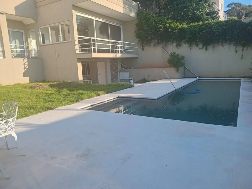 Foto 1 de Sobrado com 3 quartos à venda, 420m2 em Parque Arco Iris, Atibaia - SP