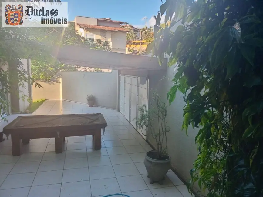 Foto 6 de Sobrado com 3 quartos à venda, 420m2 em Parque Arco Iris, Atibaia - SP