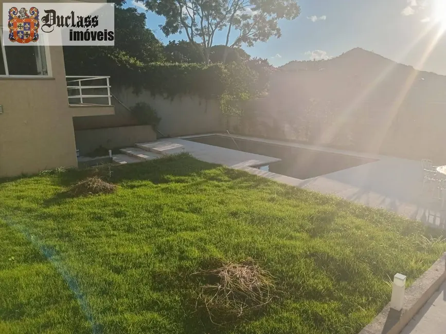 Foto 4 de Sobrado com 3 quartos à venda, 420m2 em Parque Arco Iris, Atibaia - SP