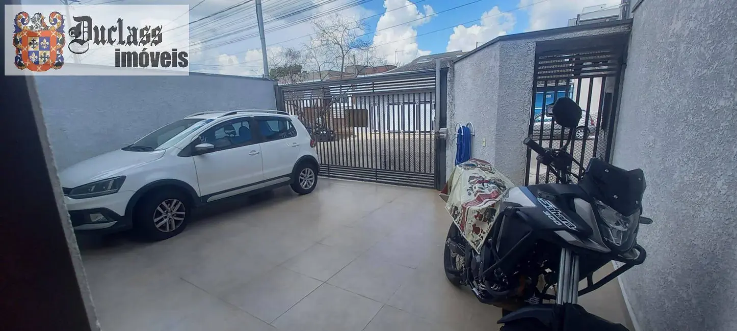 Sobrado com 3 quartos à venda, 103m2 em Braganca Paulista - SP - imagem 1 Foto 1 de Sobrado com 3 quartos à venda, 103m2 em Braganca Paulista - SP