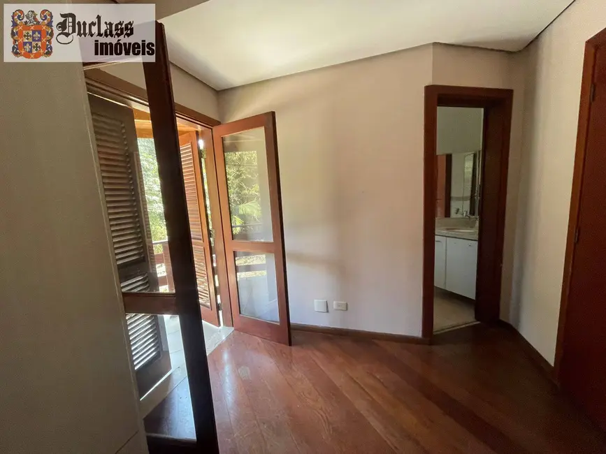 Foto 7 de Sobrado com 4 quartos à venda, 250m2 em Mairipora - SP