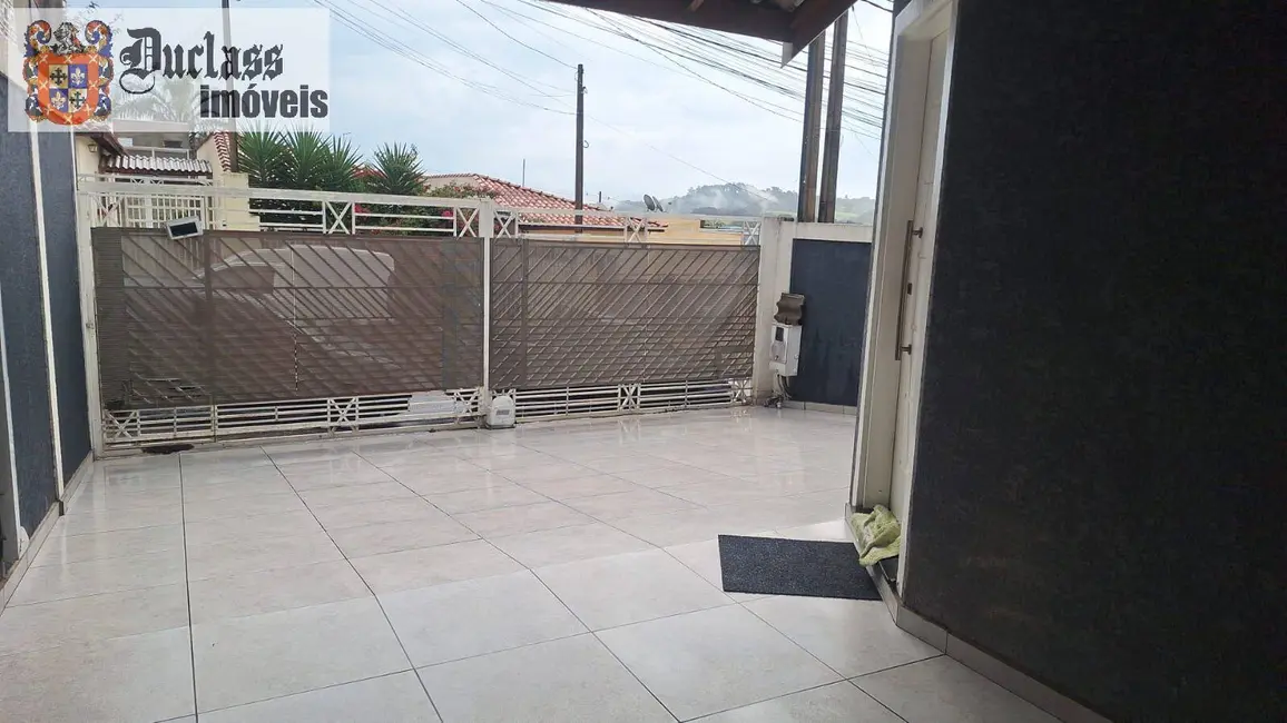 Foto 2 de Casa com 2 quartos à venda, 119m2 em Nova Cerejeira, Atibaia - SP
