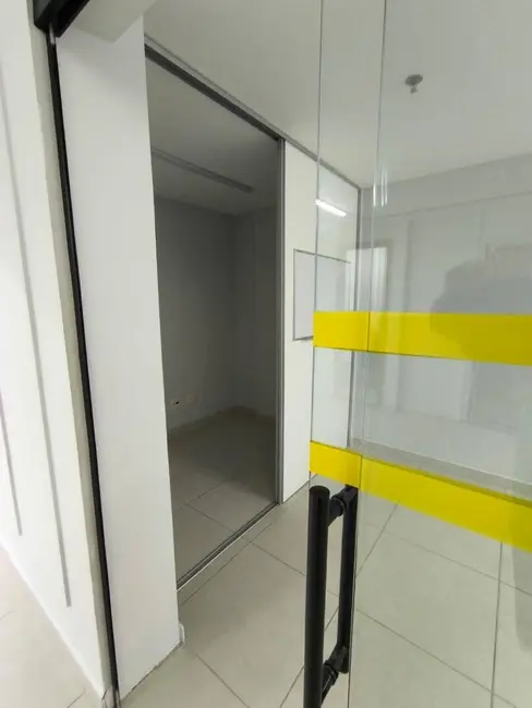 Sala Comercial à venda, 52m2 em Santos - SP - imagem 5 Foto 5 de Sala Comercial à venda, 52m2 em Santos - SP