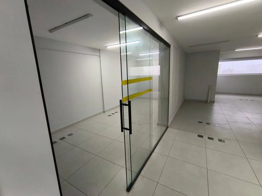 Sala Comercial à venda, 52m2 em Santos - SP - imagem 4 Foto 4 de Sala Comercial à venda, 52m2 em Santos - SP