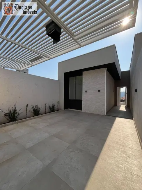 Foto 1 de Casa com 2 quartos à venda, 93m2 em Bom Jesus Dos Perdoes - SP