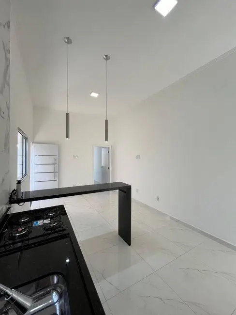 Casa com 2 quartos à venda, 93m2 em Bom Jesus Dos Perdoes - SP - imagem 4 Foto 4 de Casa com 2 quartos à venda, 93m2 em Bom Jesus Dos Perdoes - SP