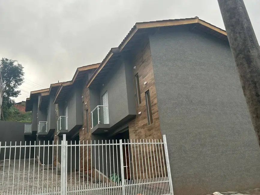 Foto 1 de Sobrado com 2 quartos à venda, 67m2 em Bom Jesus Dos Perdoes - SP