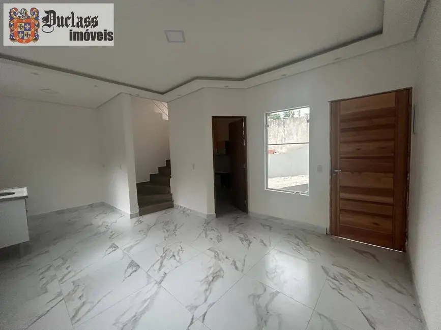 Foto 2 de Sobrado com 2 quartos à venda, 67m2 em Bom Jesus Dos Perdoes - SP