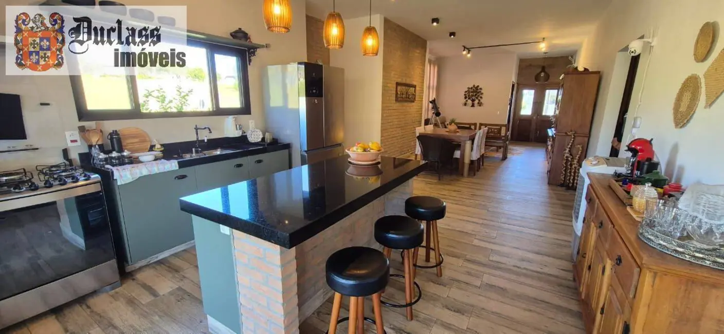 Foto 8 de Casa com 5 quartos à venda, 207m2 em Paranapanema - SP
