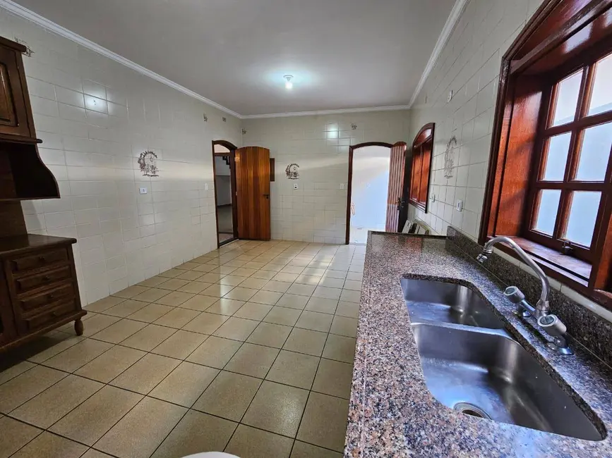 Foto 9 de Casa com 6 quartos à venda, 376m2 em Vila Esperia ou Giglio, Atibaia - SP